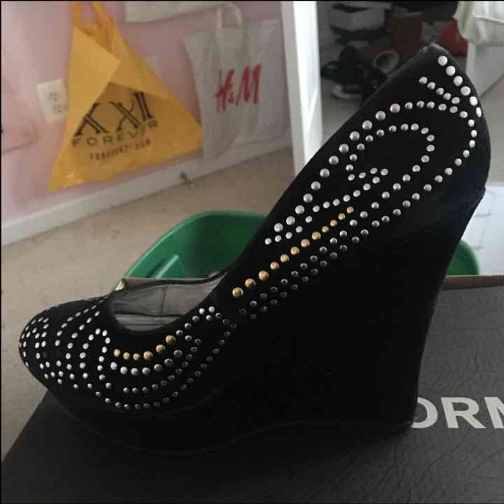 formal shoes