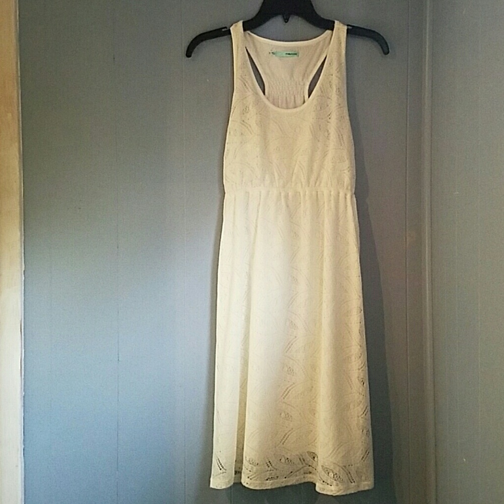 White lace midi dress