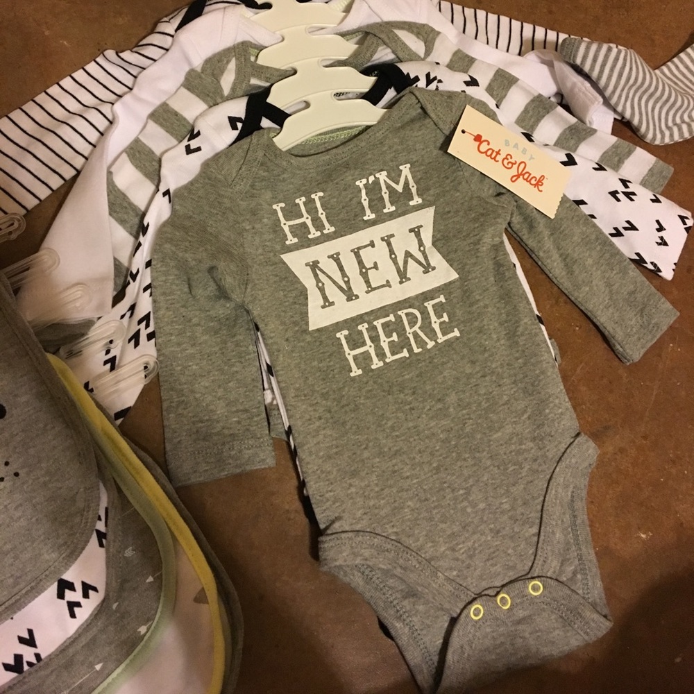 5 long sleeve onesies, black, grey, and white.