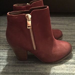 Aldo burgandy suede booties