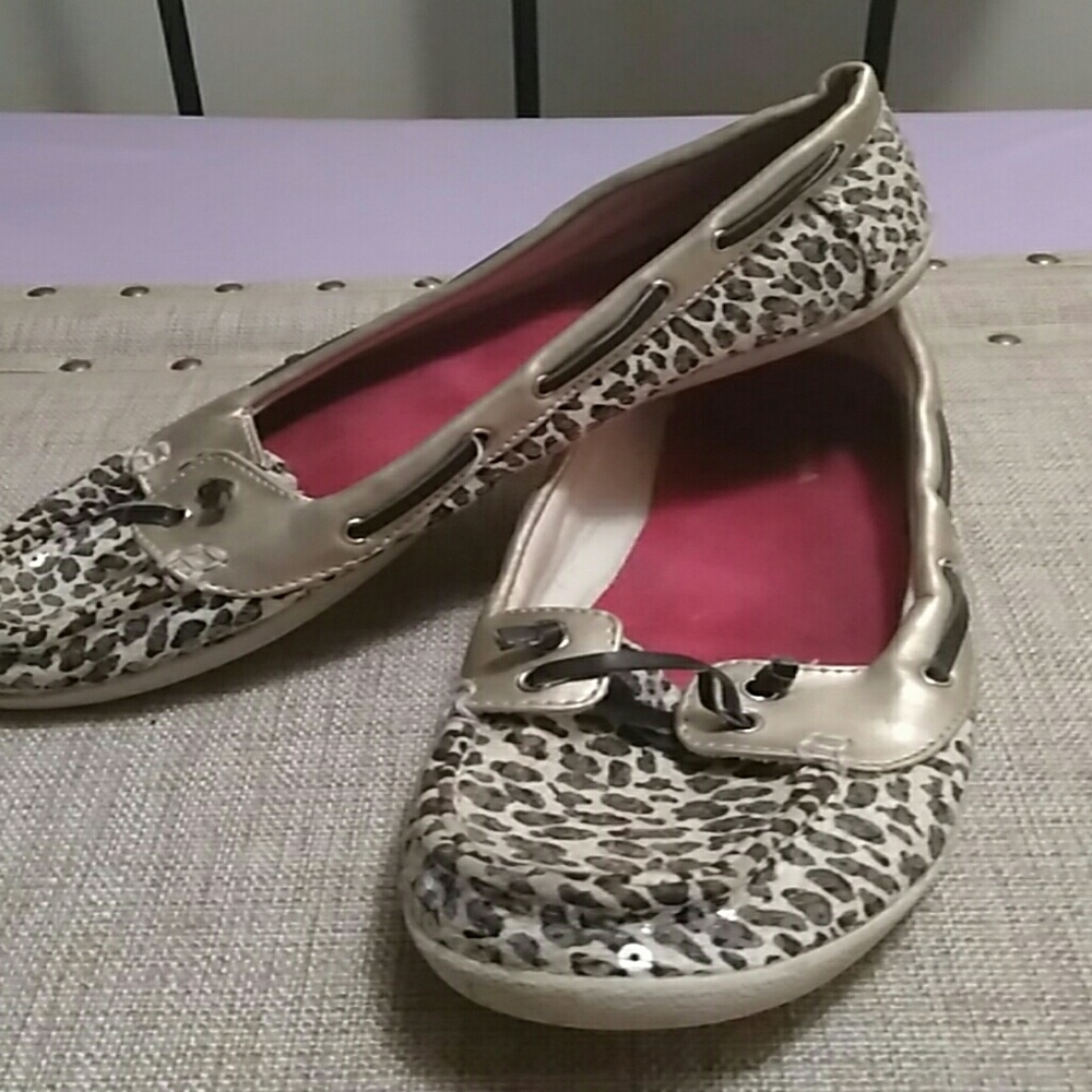 Moccasins - Picture 2 of 2