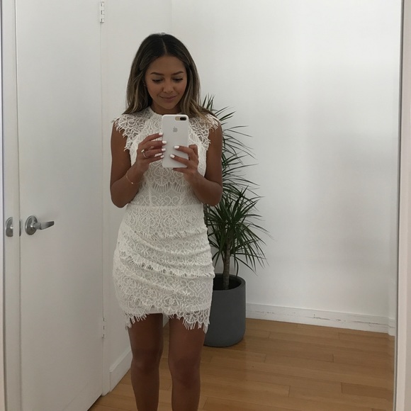 rumor boutique Dresses & Skirts - Lace cap sleeve white dress