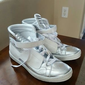 Pierre Hardy silver leather shoes