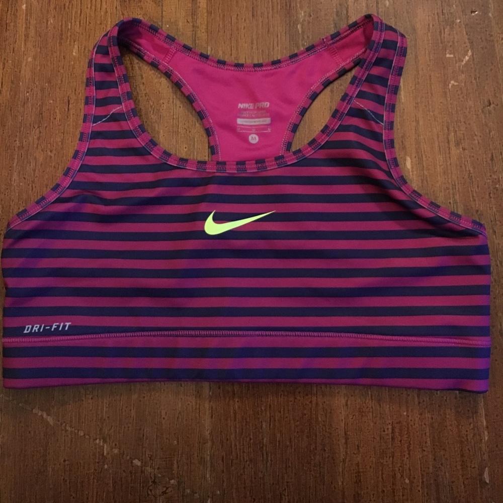 Nike dri-fit sports bra