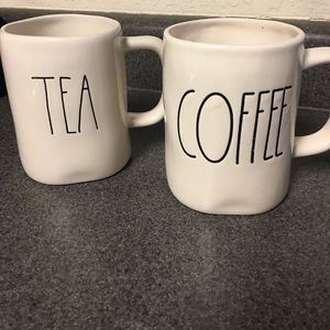 Rae Dunn tea and coffee mug set