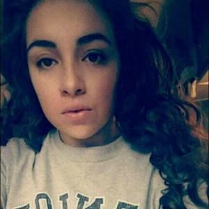 Meet your Posher, Kiana