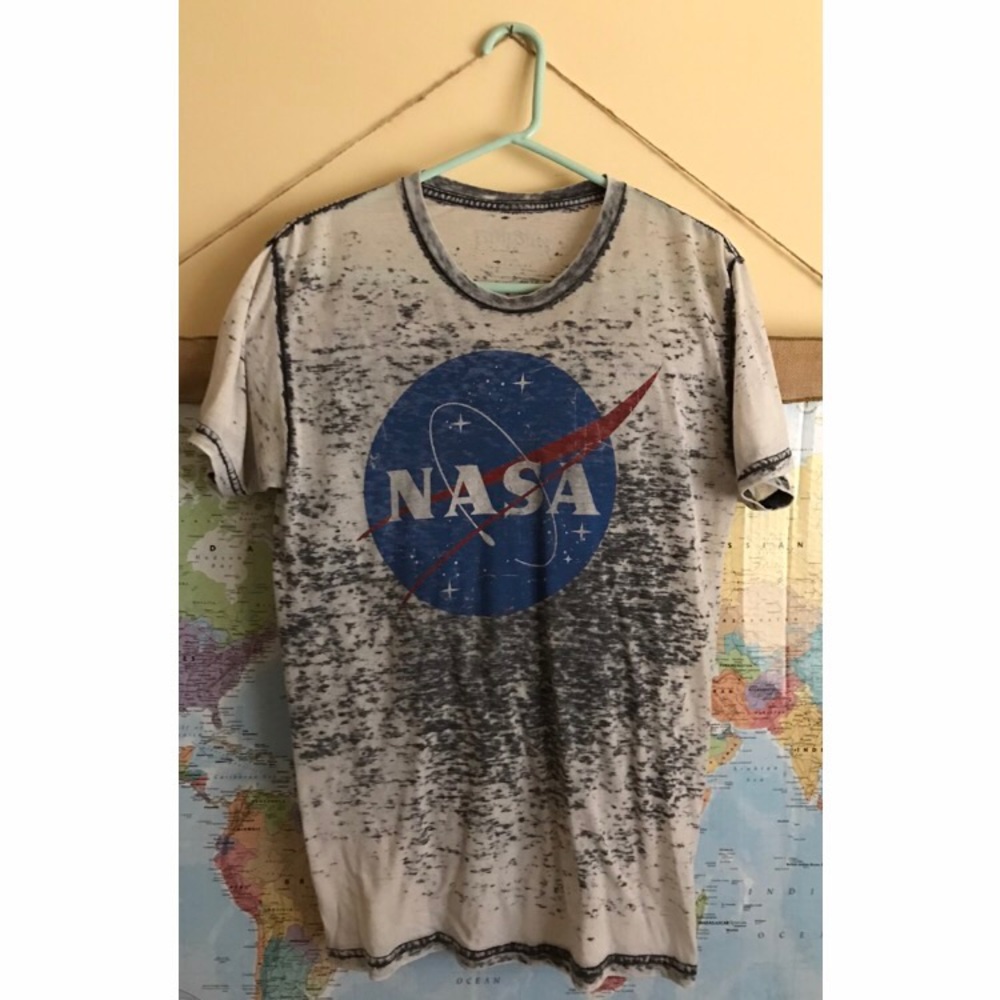 NASA Tee 🌓🌌