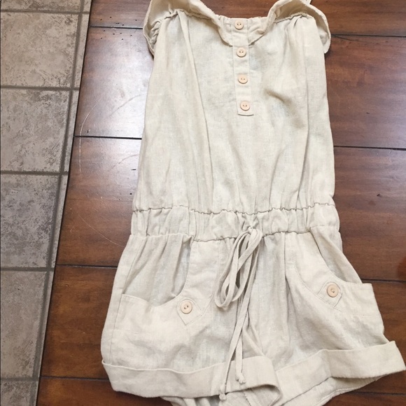 Beige romper - Picture 4 of 4