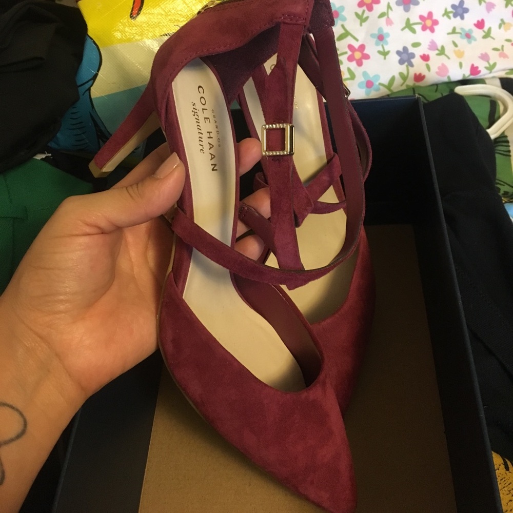 Cole Haan pointy toe heel never been worn
