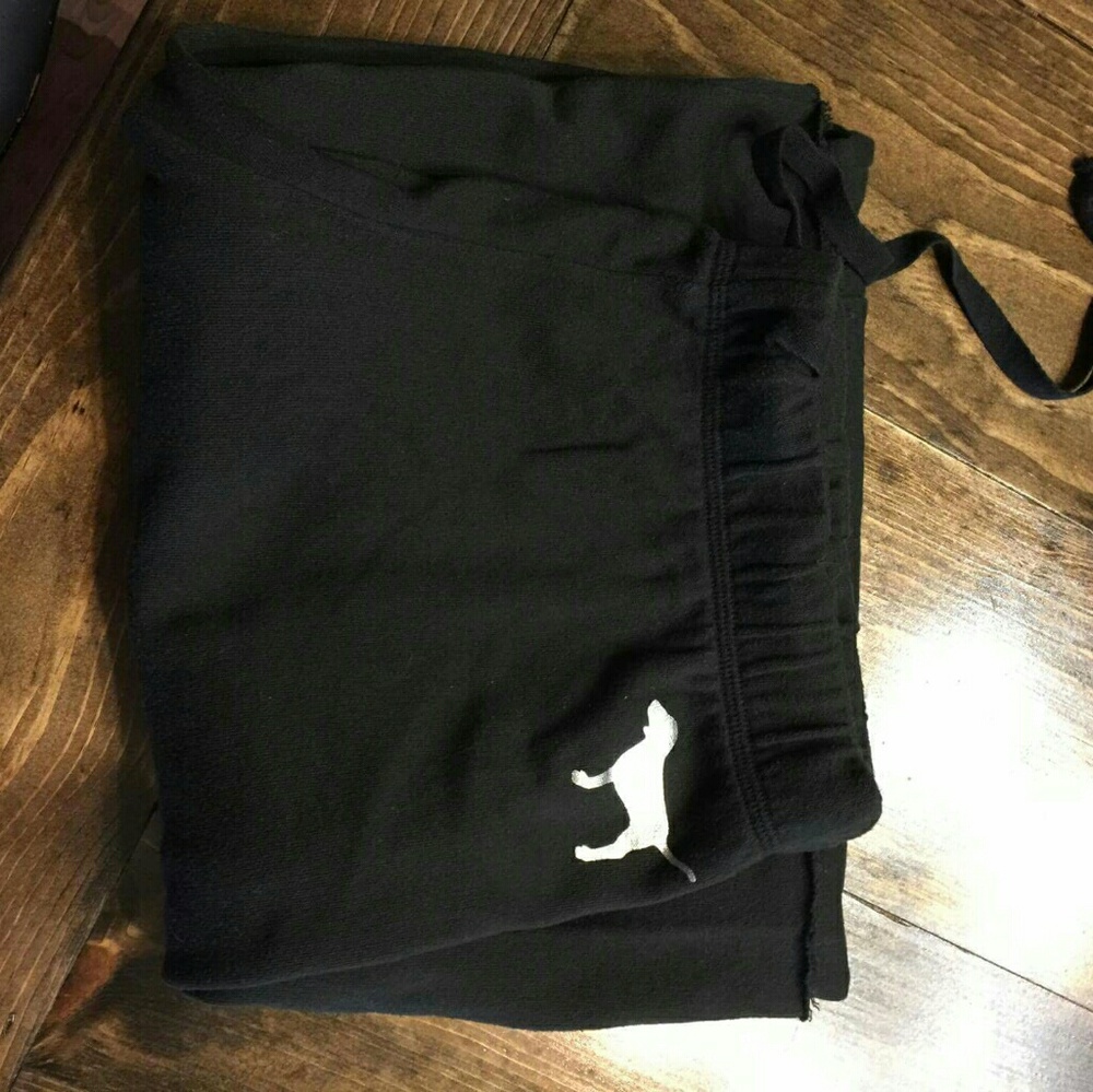 Pink boyfriend sweats