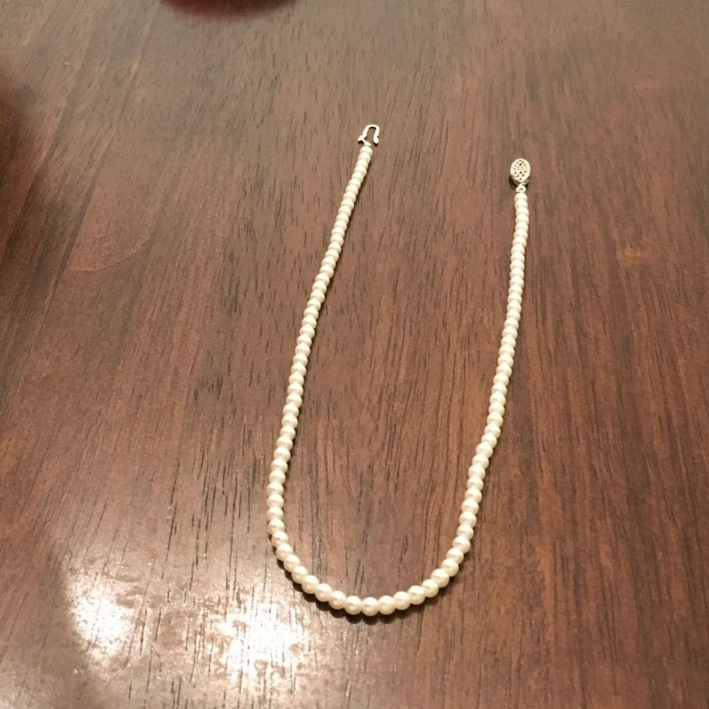 Premier Designs Faux pearl necklace