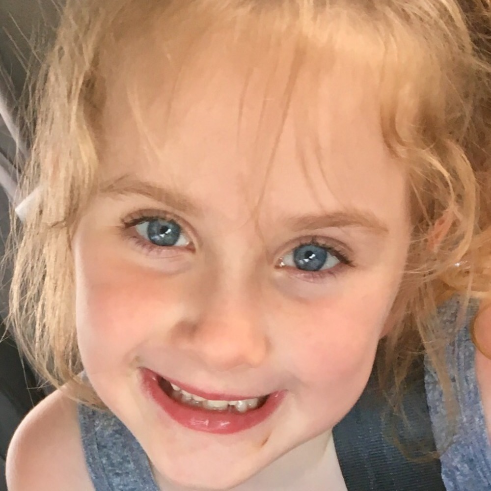 Meet your Posher, Natalie