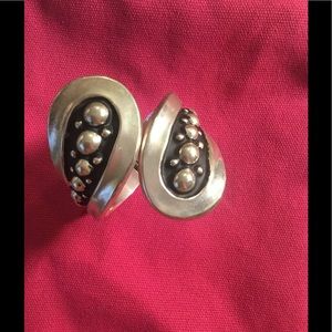 Initial outfitters silver dot hinged cuff