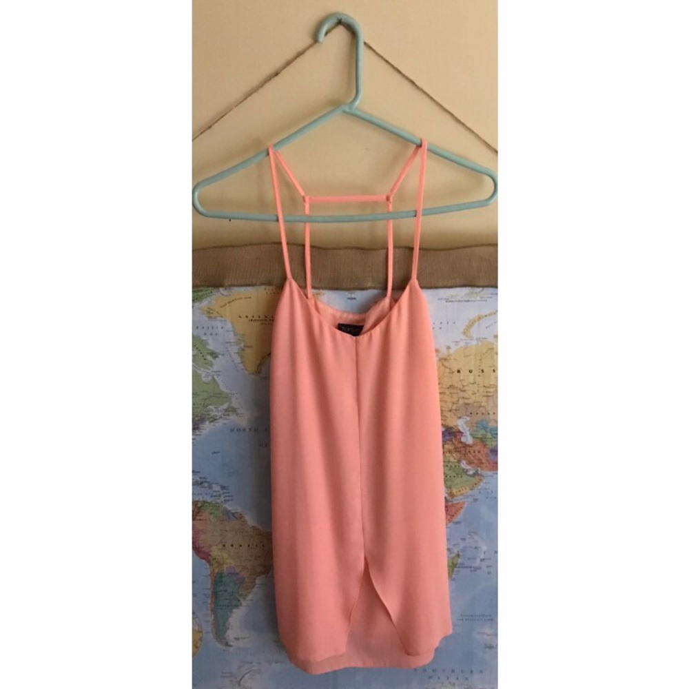 Peachy/pink spaghetti-strap Topshop dress 🍑