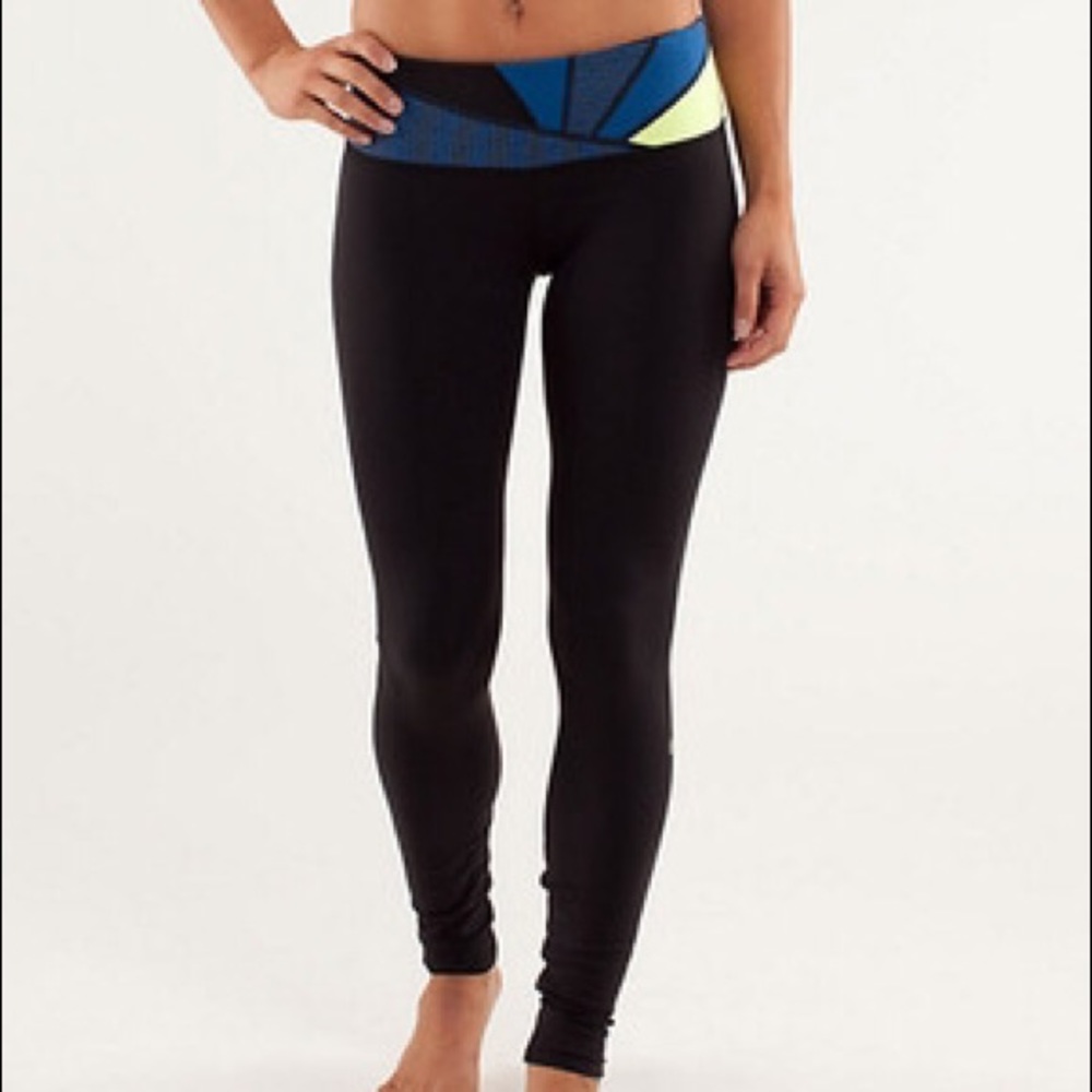 Lululemon WunderUnder Reversible Legginngs - 8