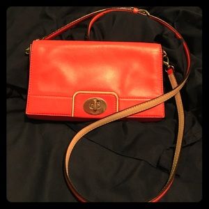 🍊 Kate Spade crossbody