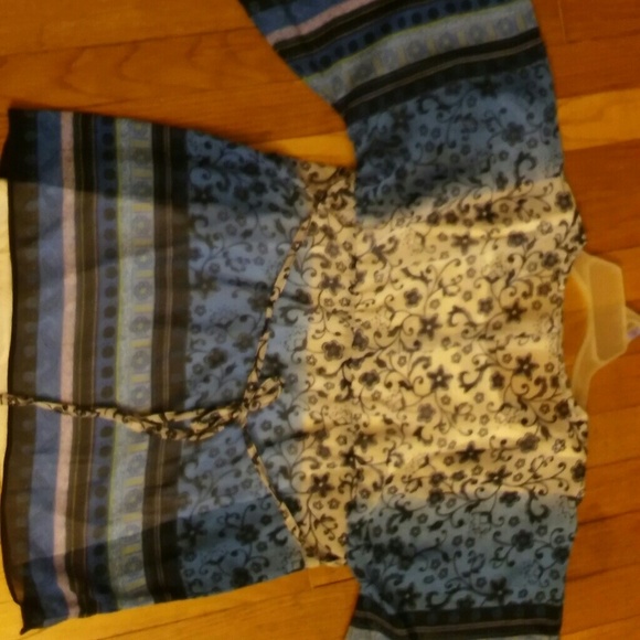Floral Tunic Top - Picture 7 of 8