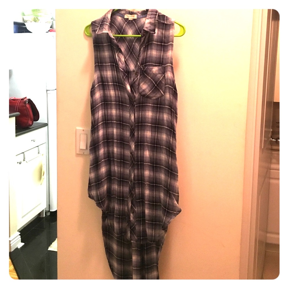 Plaid open sides sleeveless tunic