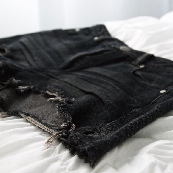 SoldOut11thStreet - Picture 6 of 7