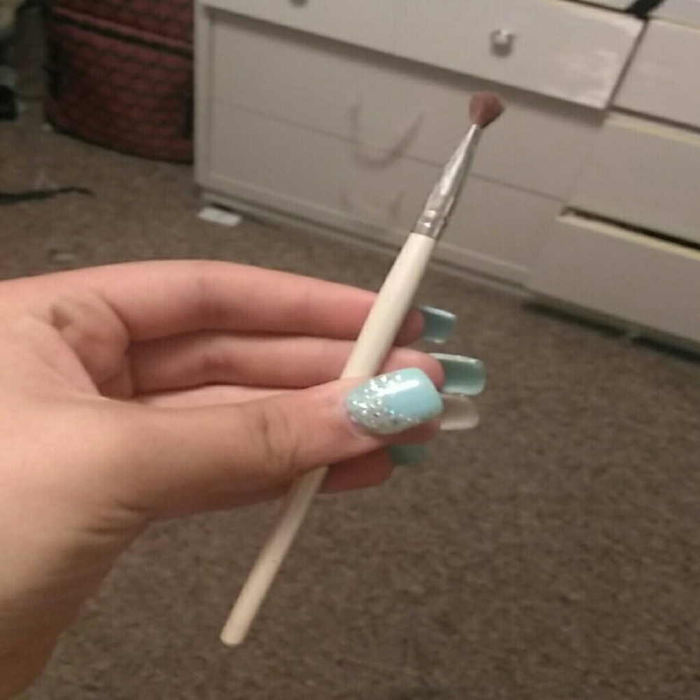 Eyeshadow / brows brush
