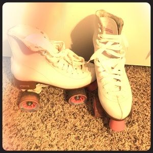 White and pink roller skates