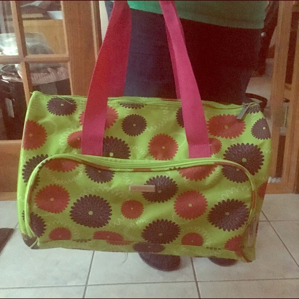 NWOT Medium Green Floral Duffle Bag