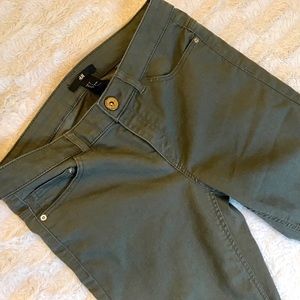 H&M Olive Green Skinny Pants - US 6
