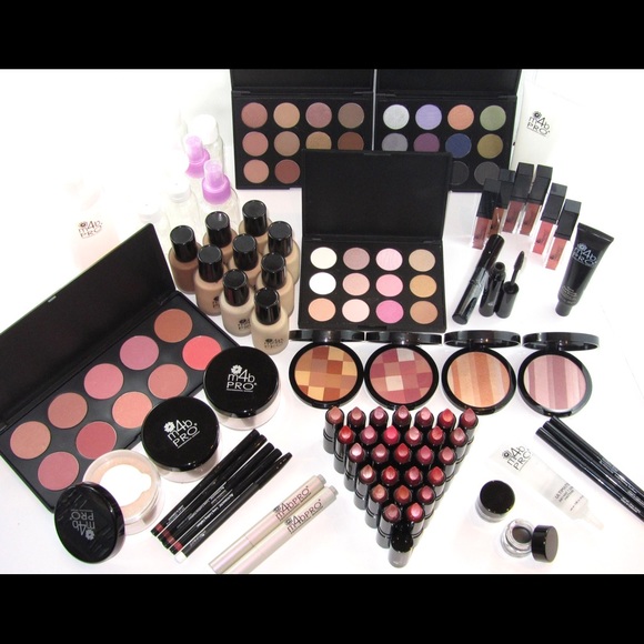 MAKEUP 💄 Cosmetics-Health & Beauty Items! ☀️ - Picture 2 of 4