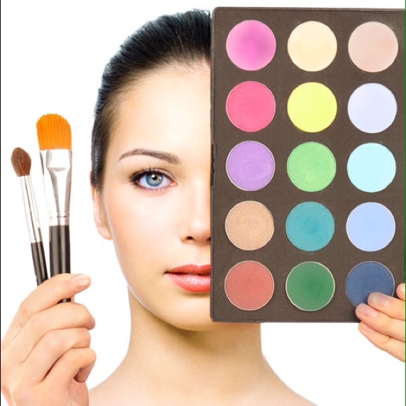 MAKEUP 💄 Cosmetics-Health & Beauty Items! ☀️ - Picture 3 of 4