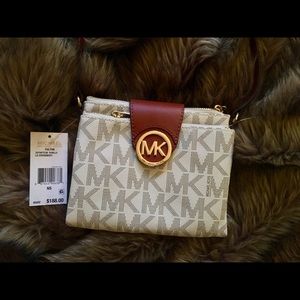 Michael Kors Fulton Large Crossbody Bag NWT
