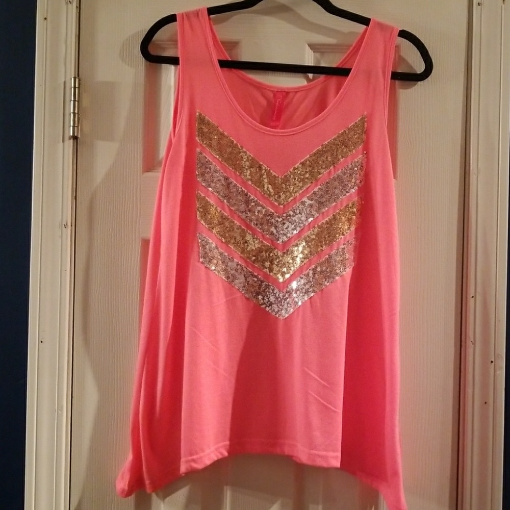 Bright Tank with Chevron