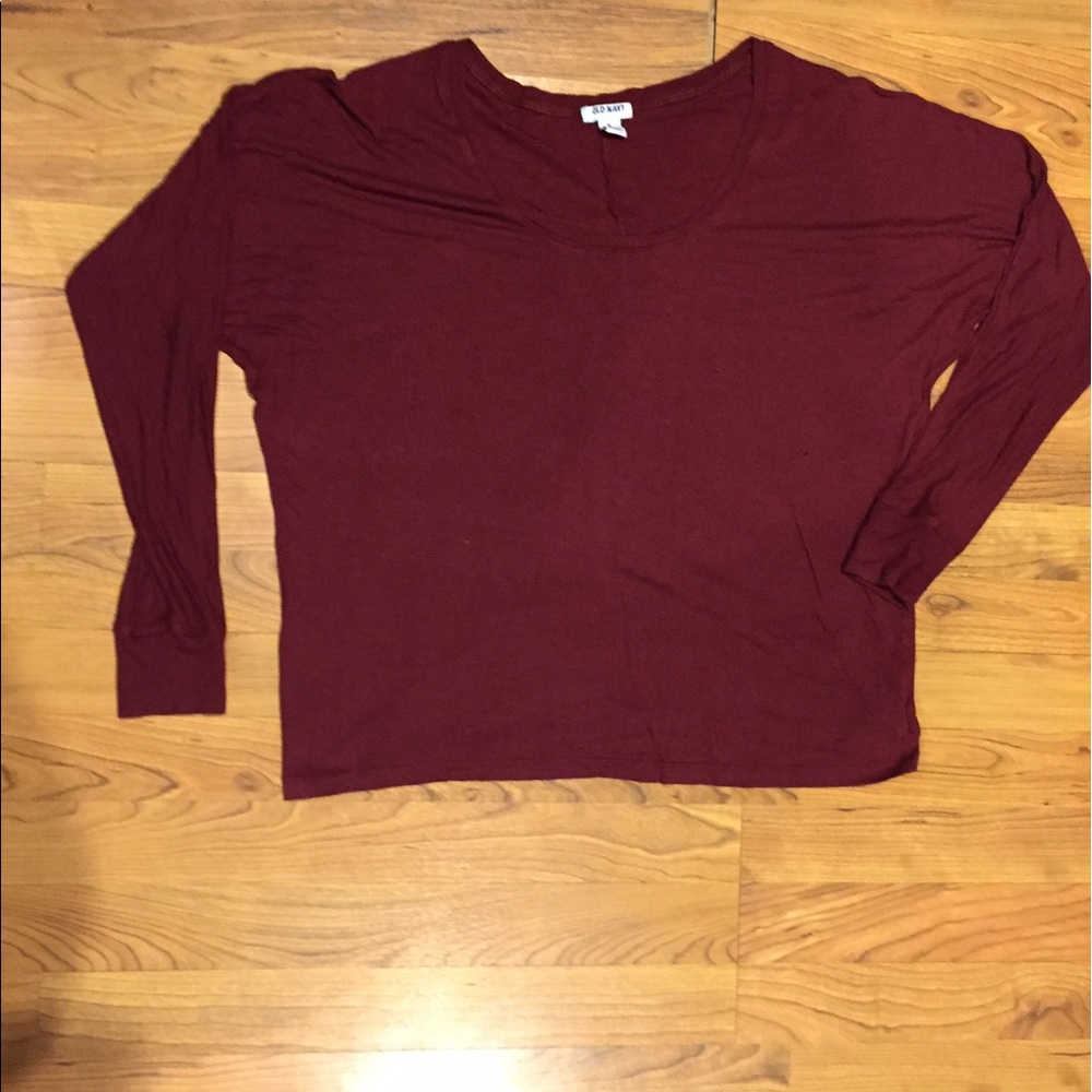 Old navy long sleeve shirt