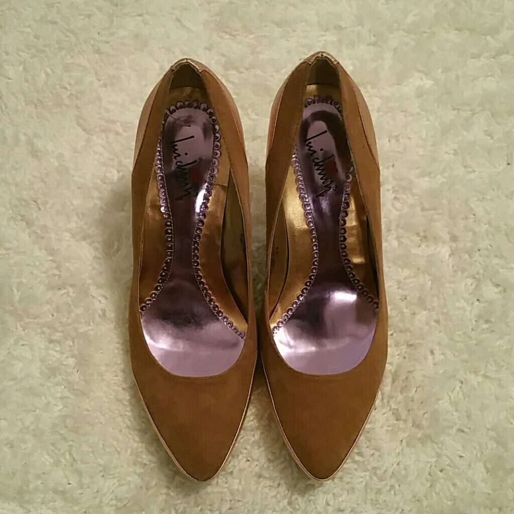 NWT Lucichiny shoes!