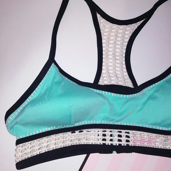 Victoria Secret Swim Bikini Top - Picture 2 of 3