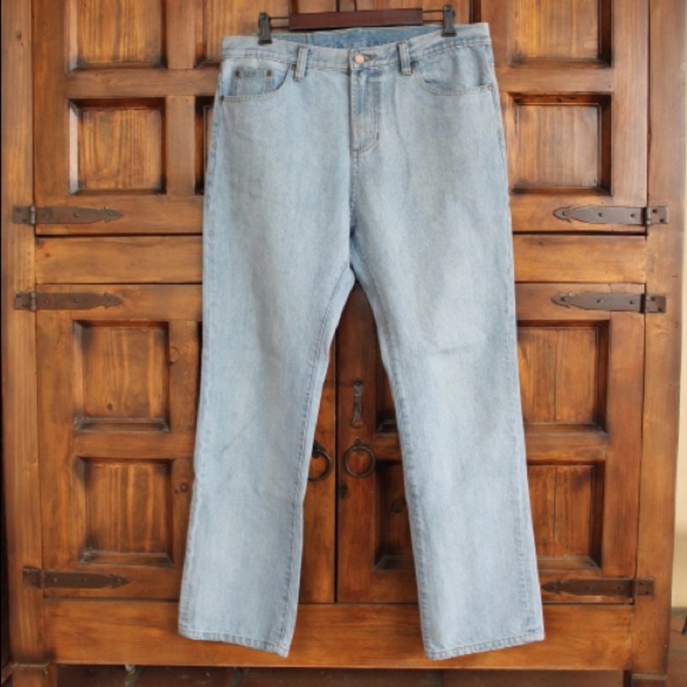Active Straight Leg Cash Light Denim Jeans 34x32