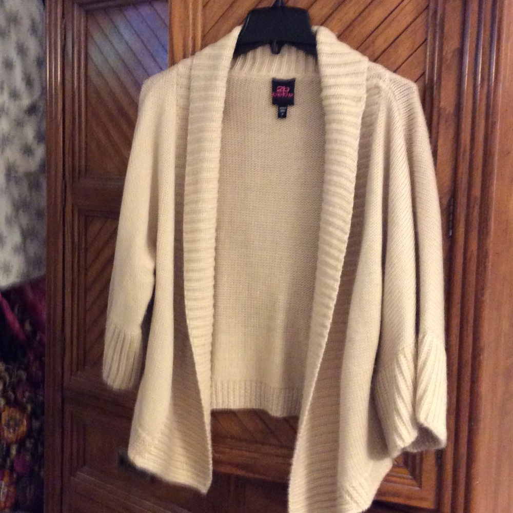 Flyaway sweater.