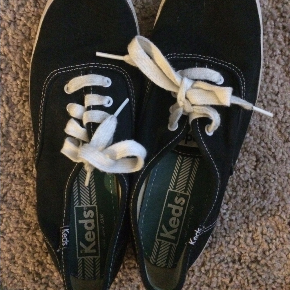 Black Keds