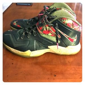 Nike Lebron soldier 7 Dark Sea.