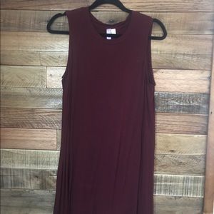 Francesca's sleeveless shift dress