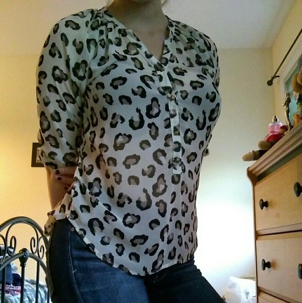 Blouse - Picture 2 of 2