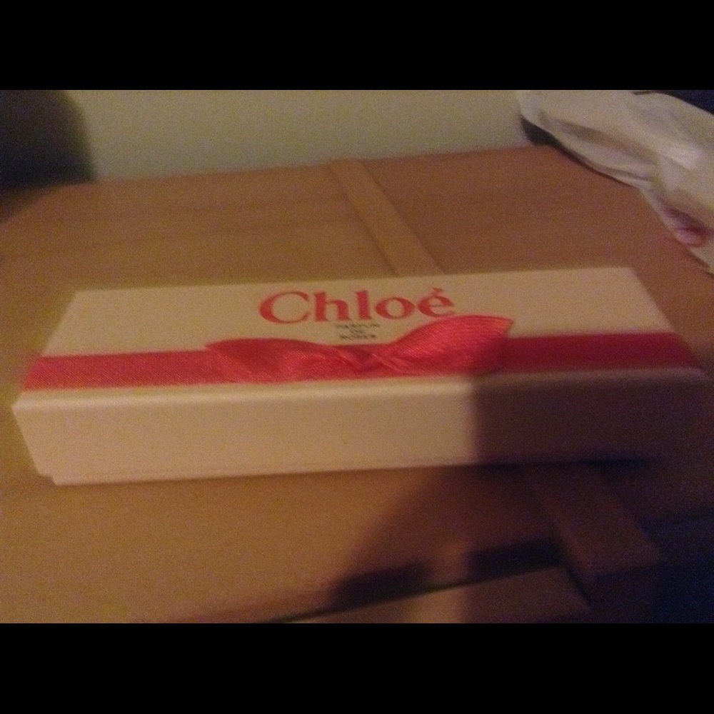 Chloe Mini perfume - Picture 2 of 4
