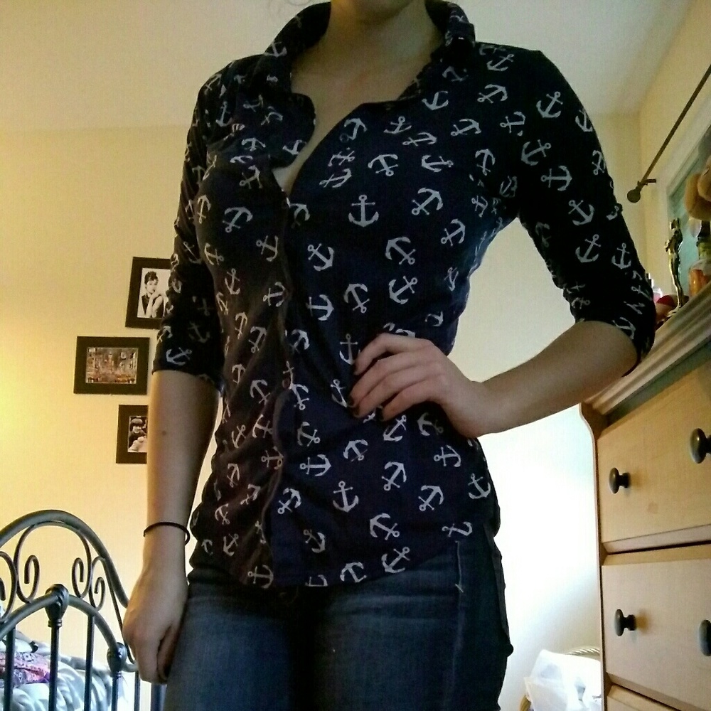 Button down shirt - Picture 3 of 3