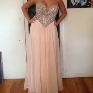 Faviana glamour blush pink prom dress