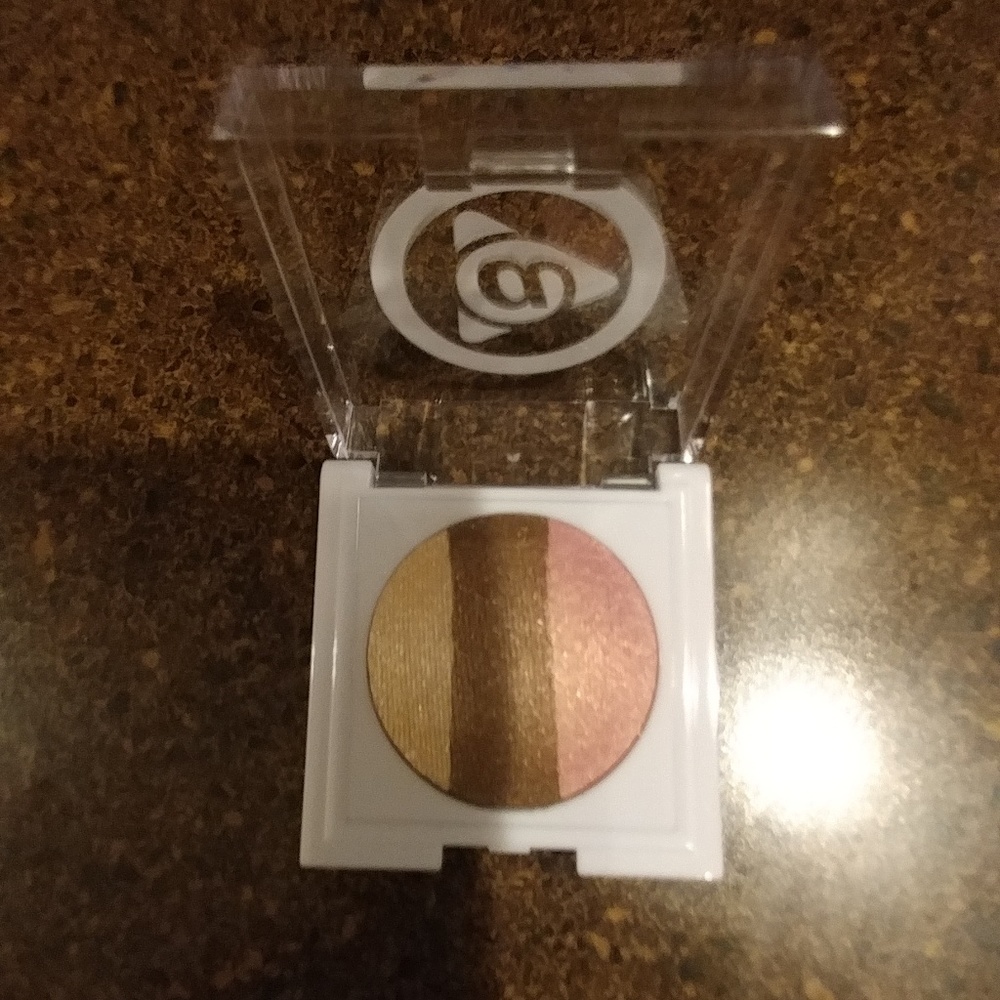 Eyeshadow