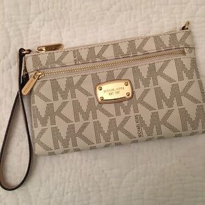 MK clutch/ iPhone holder/small handbag