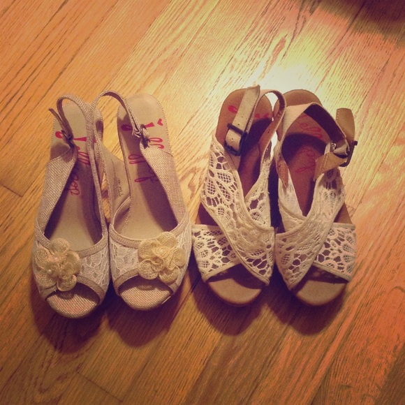 Floral lace wedges - Picture 1 of 4