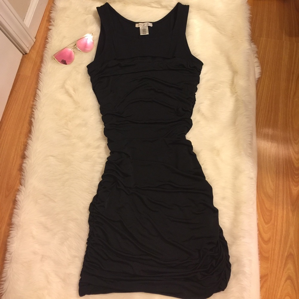 Sexy! Black Keyhole Dress