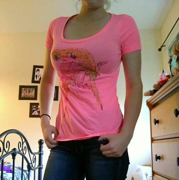 T shirt - Picture 2 of 2