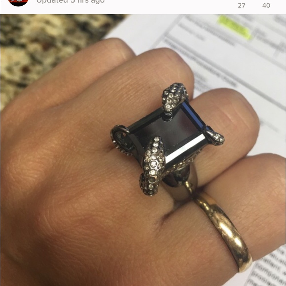 Swarovski crystal snake ring!