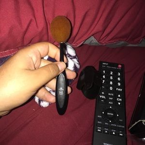 ❌SOLD❌ Crown pro round contour brush